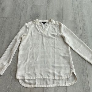 Banana Republic Cream Long Sleeve Top